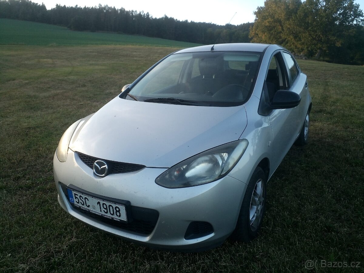 Mazda 2