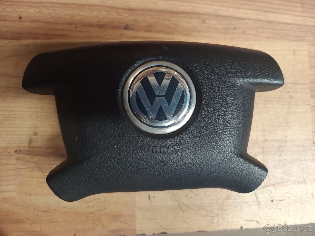 VW T5 - airbag řidiče