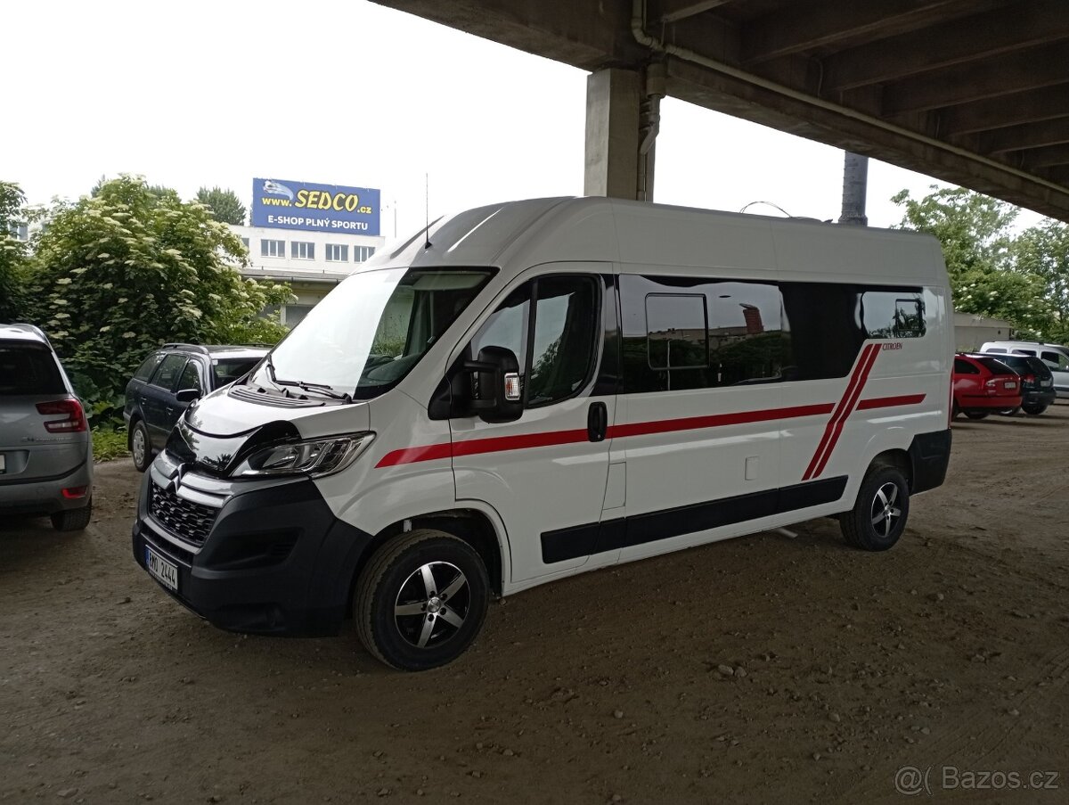 Obytný citroen na dostavbu