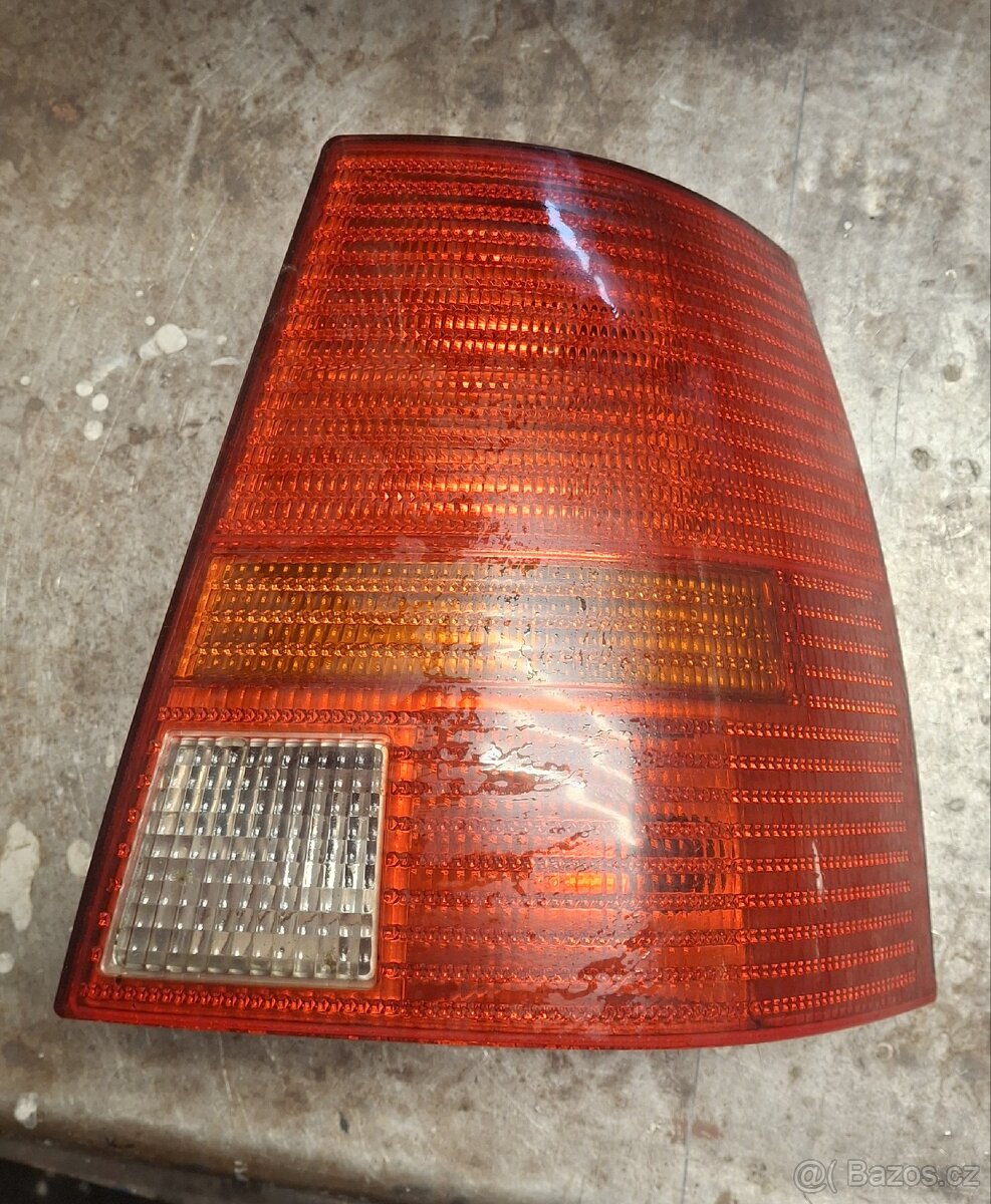 Světlo golf 4 variant