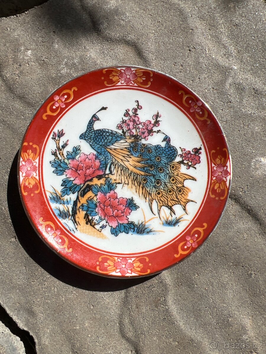 Starý Čínský porcelánový talíř