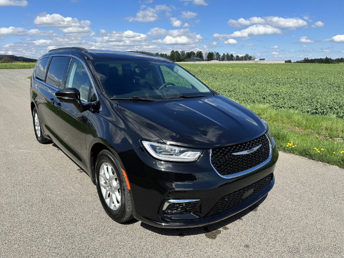 Chrysler Pacifica 3.6 V6 291ps – 107tkm, 8 míst, TOP výbava