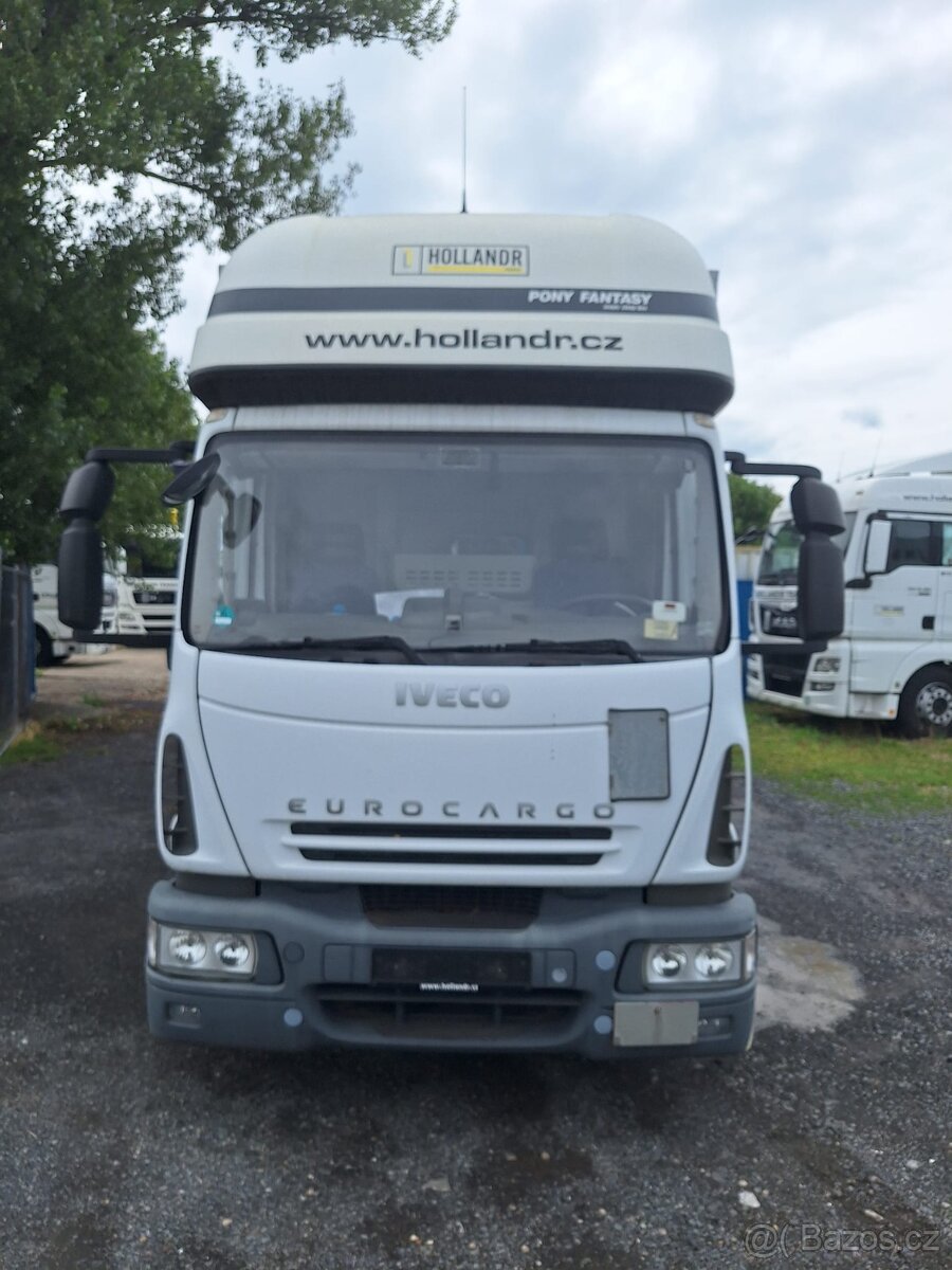 Iveco Eurocargo 18palet, hydr. čelo, spací nástavba