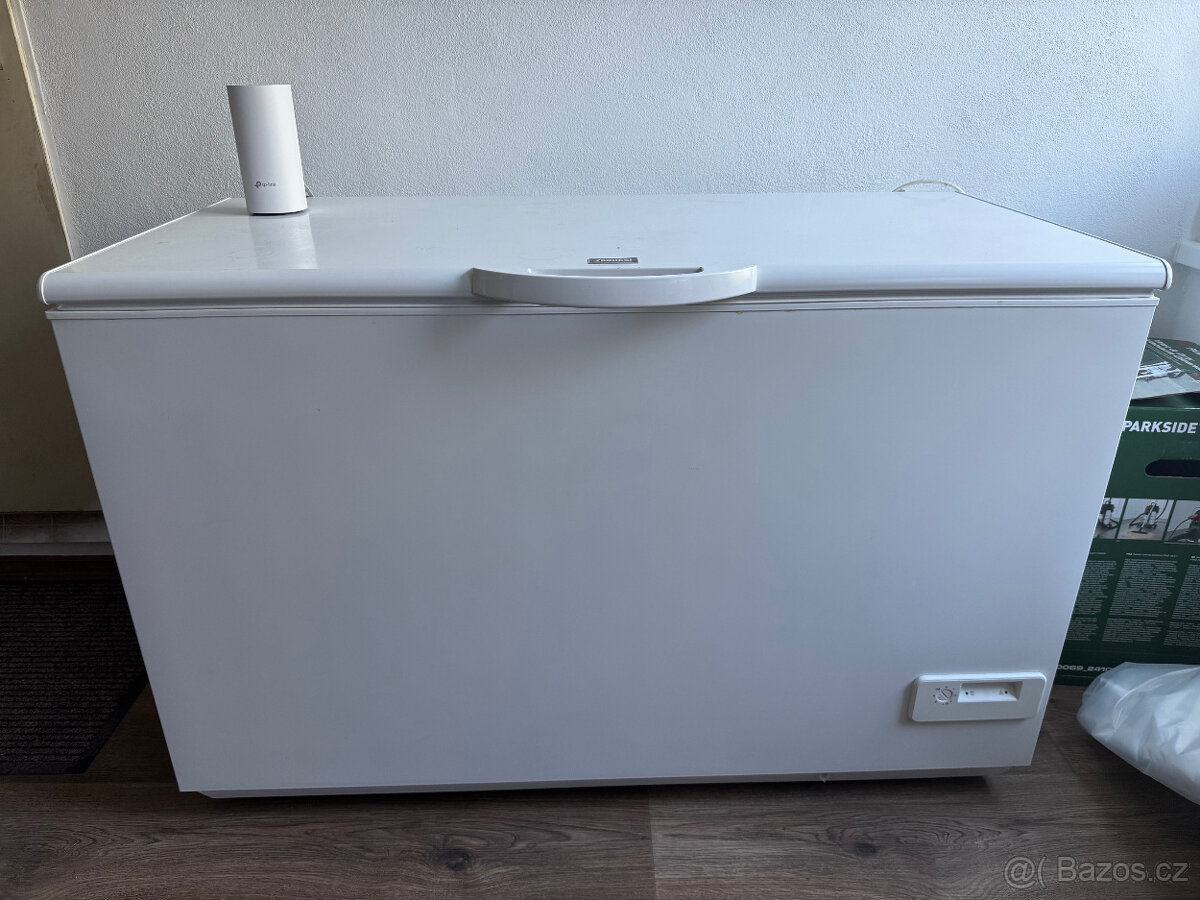 Pultový mrazák Zanussi 292L