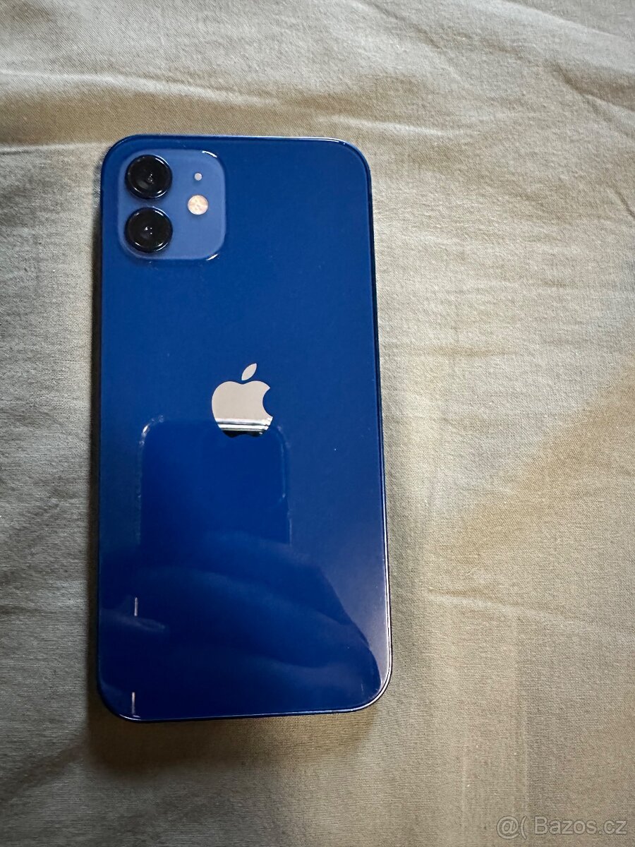 Apple iphone 12 blue