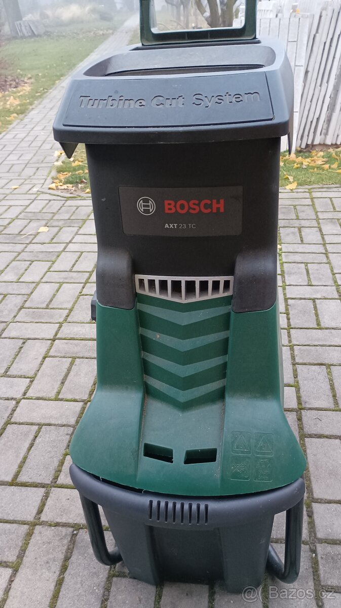 Štěpkovač, drtič větví Bosch AXT 23 TC (Bosch AXT 25 TC)