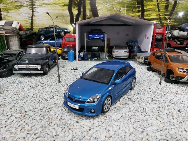 model auta Opel Astra H OPC 2006 Otto mobile 1:18