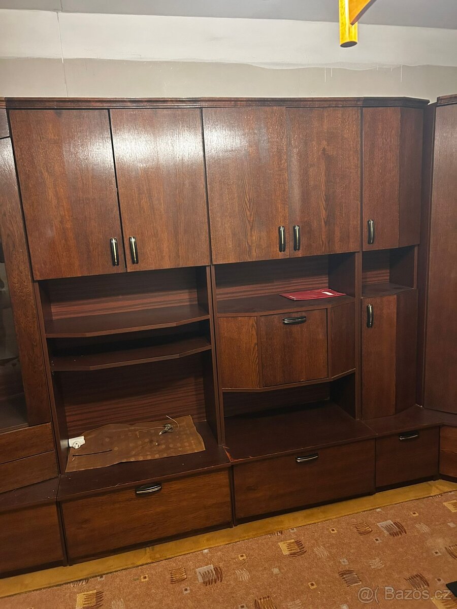 Sestava skříní