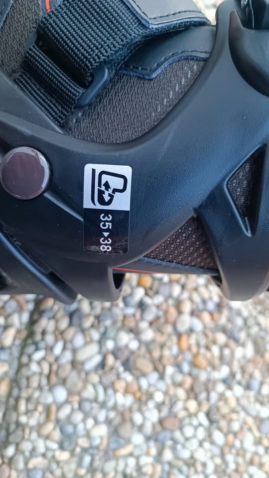 Dětské posuvné brusle velikost 35 - 38