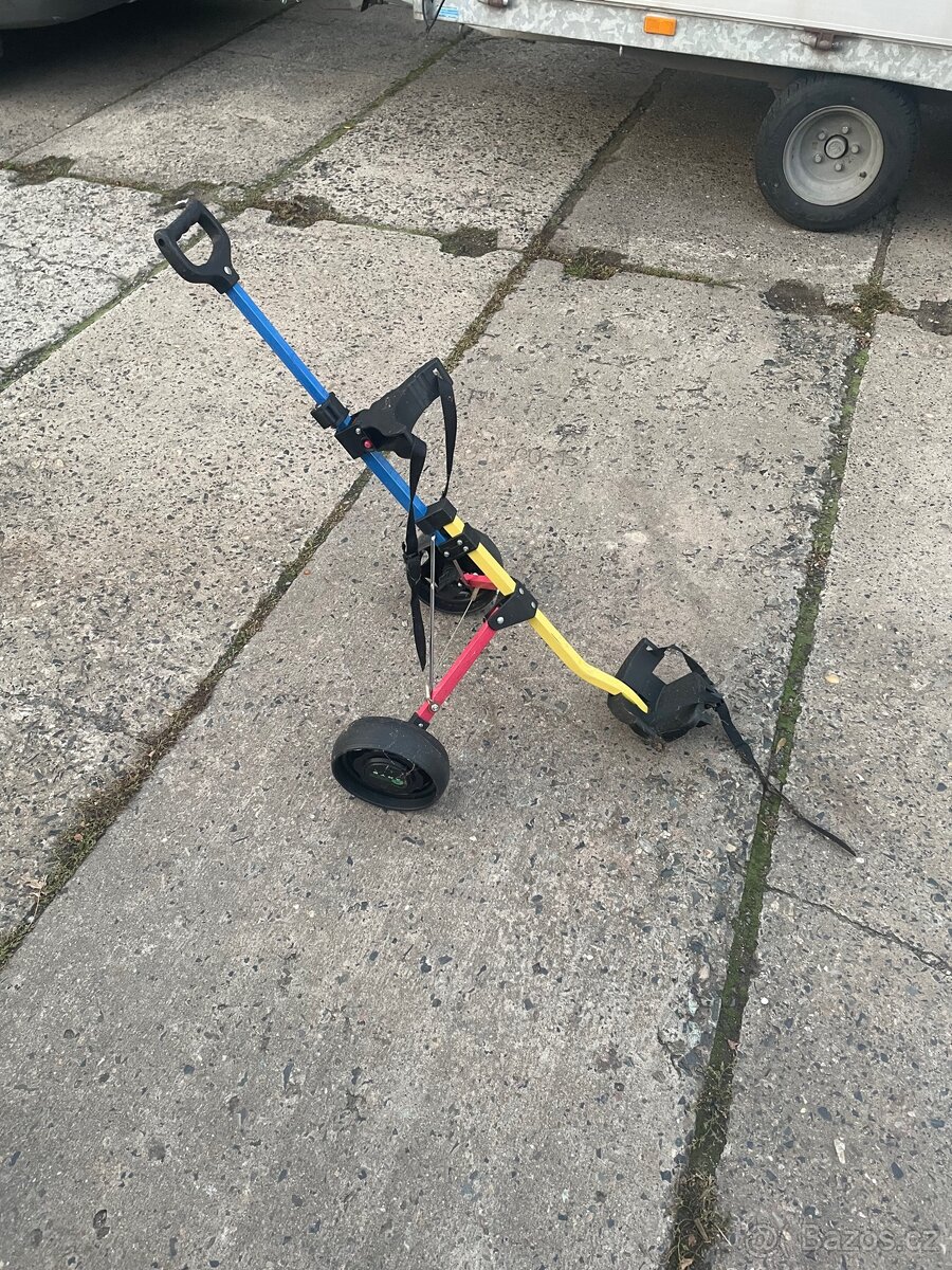 Dětský golfový vozík