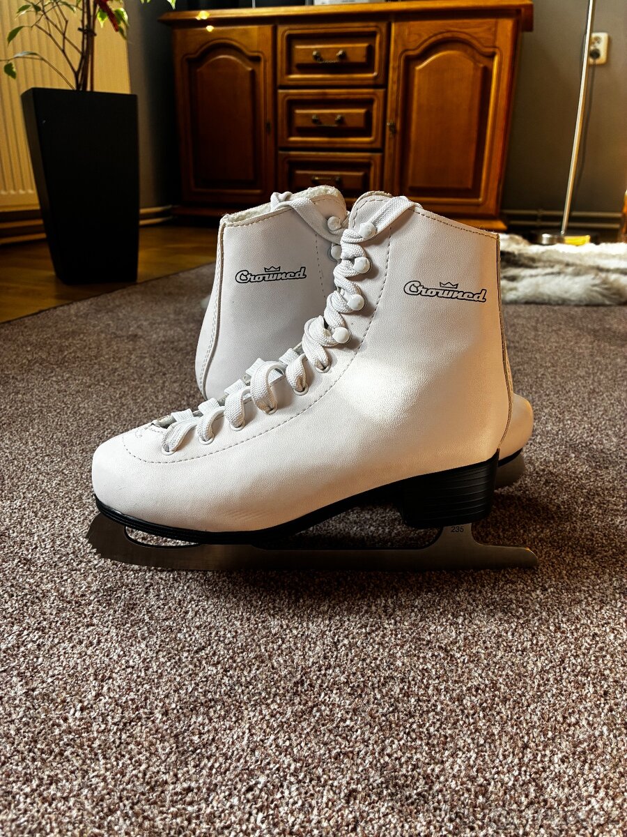 Lední brusle Crowned- dámské