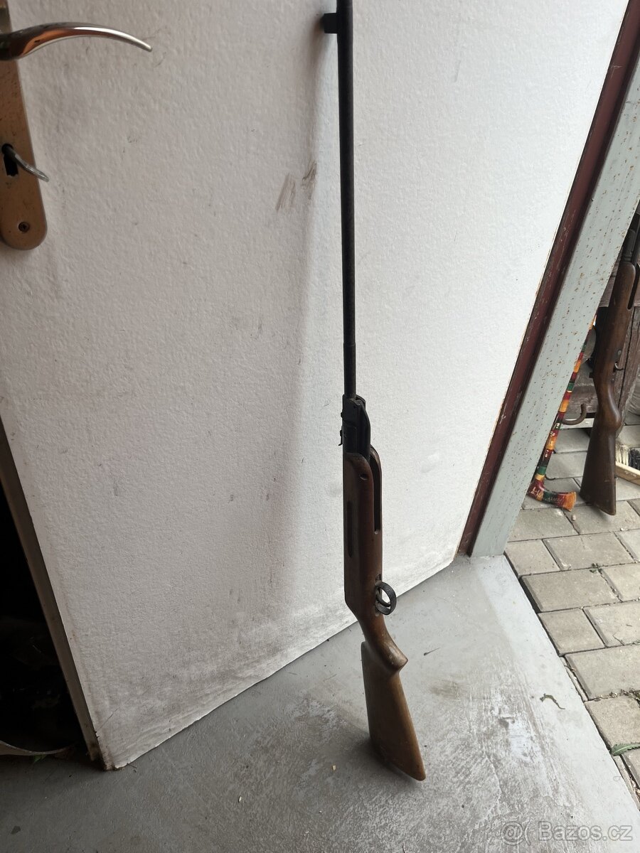 Vzduchovka Slávia 620