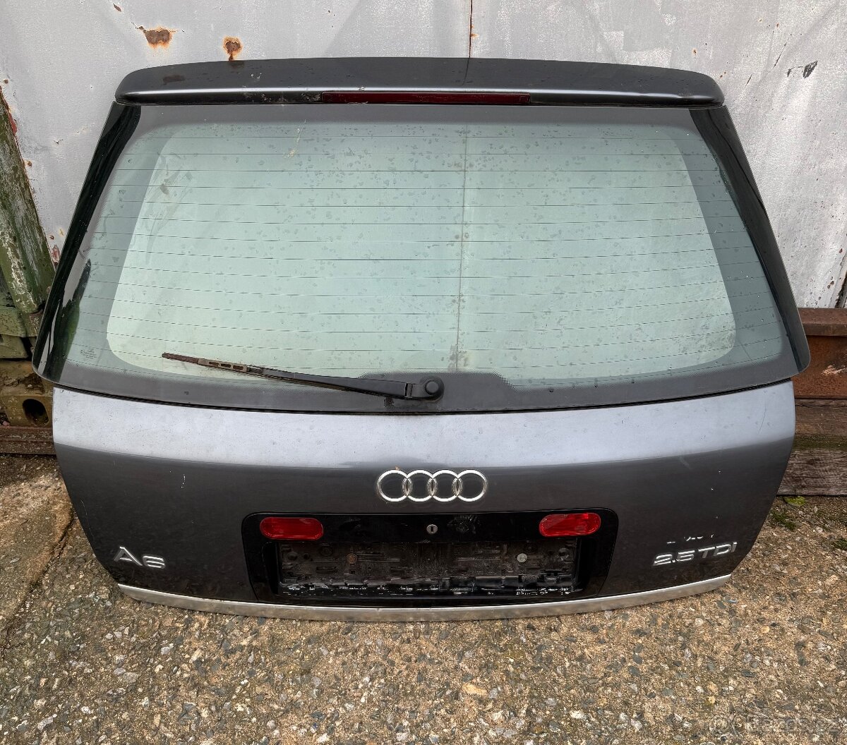 Páté dveře Audi A6 combi