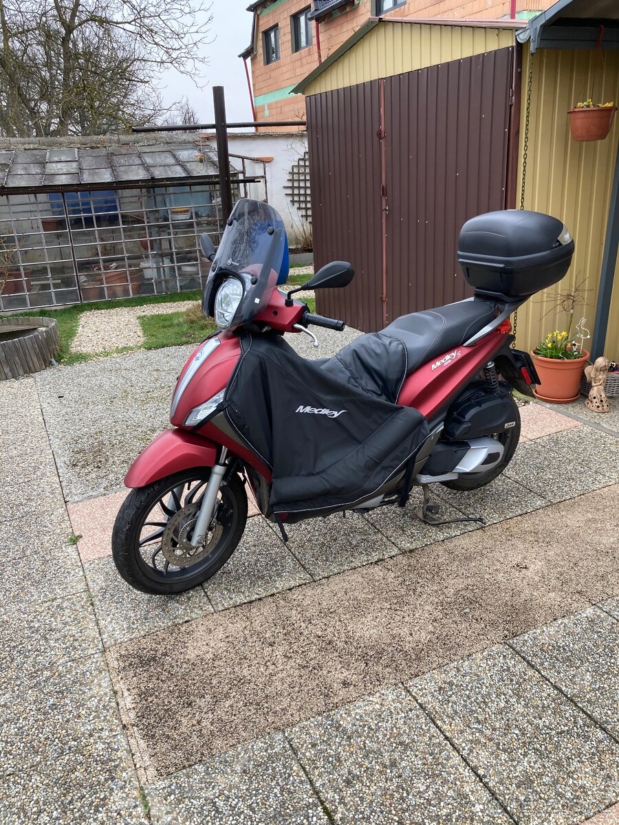 Piaggio medley 125, abs