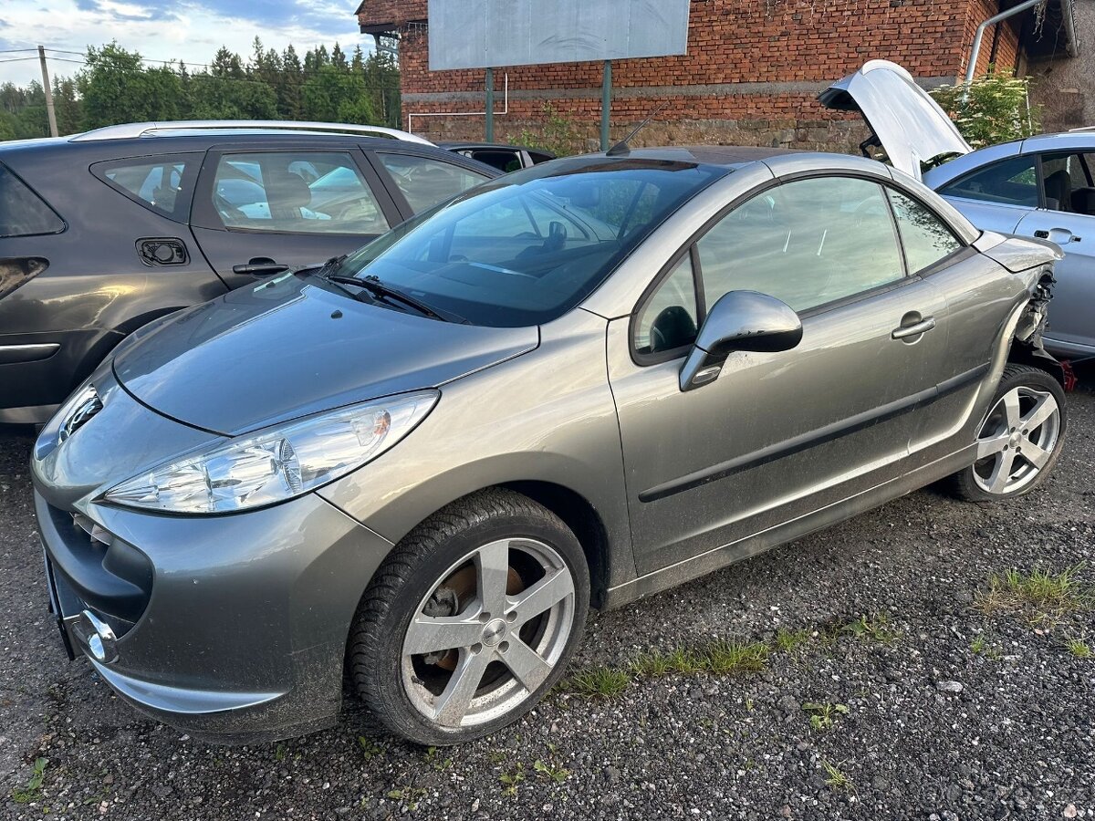 Náhradní díly z vozu Peugeot 207 cc cabrio 1.6VTi