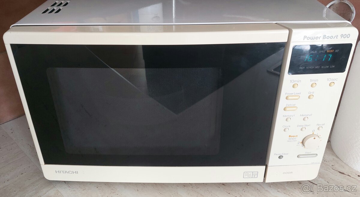 Hitachi Power Boost 900