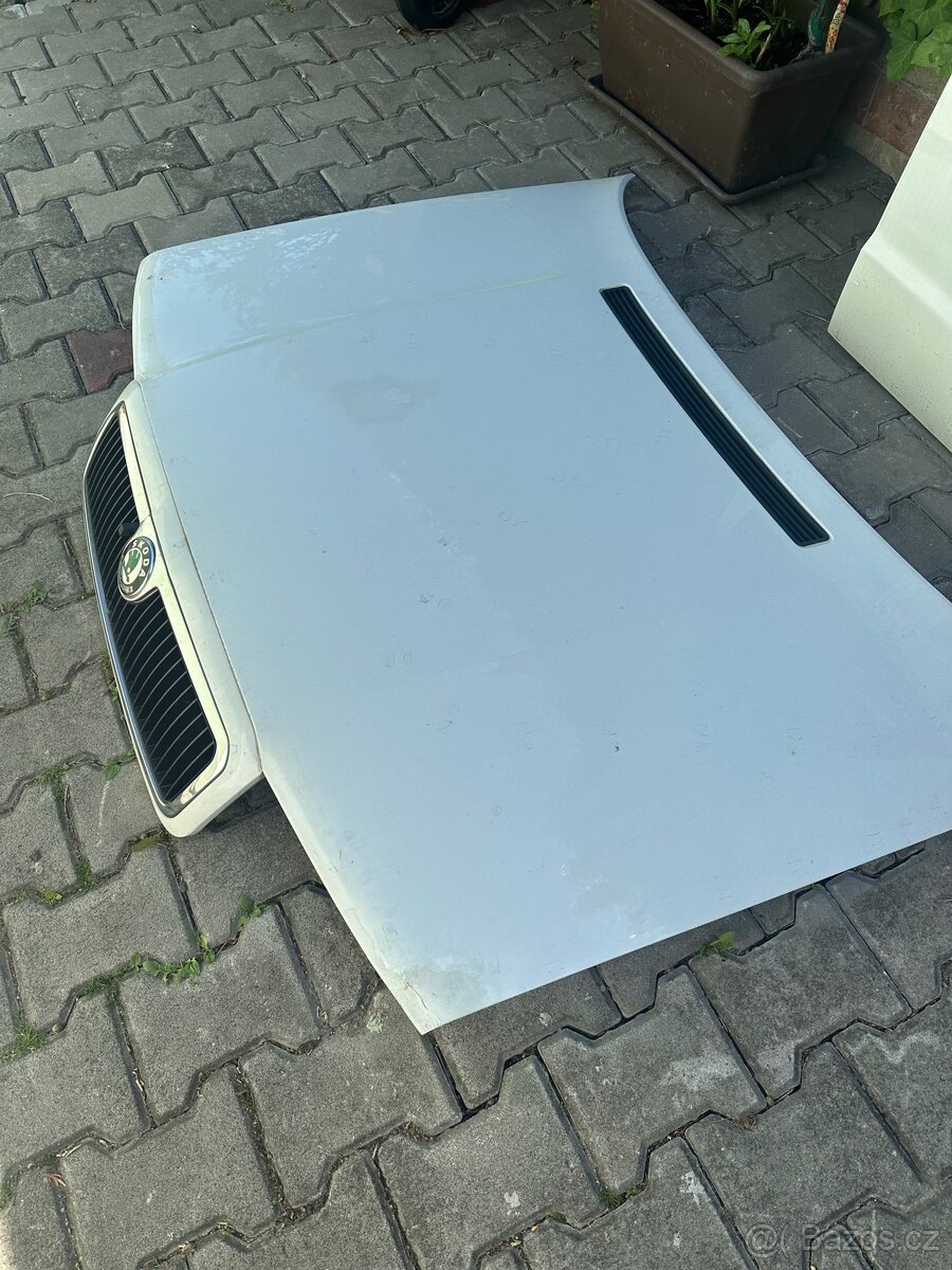Kapota Škoda Felicia