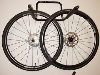 prodám kompletní kola ROVAL slx24