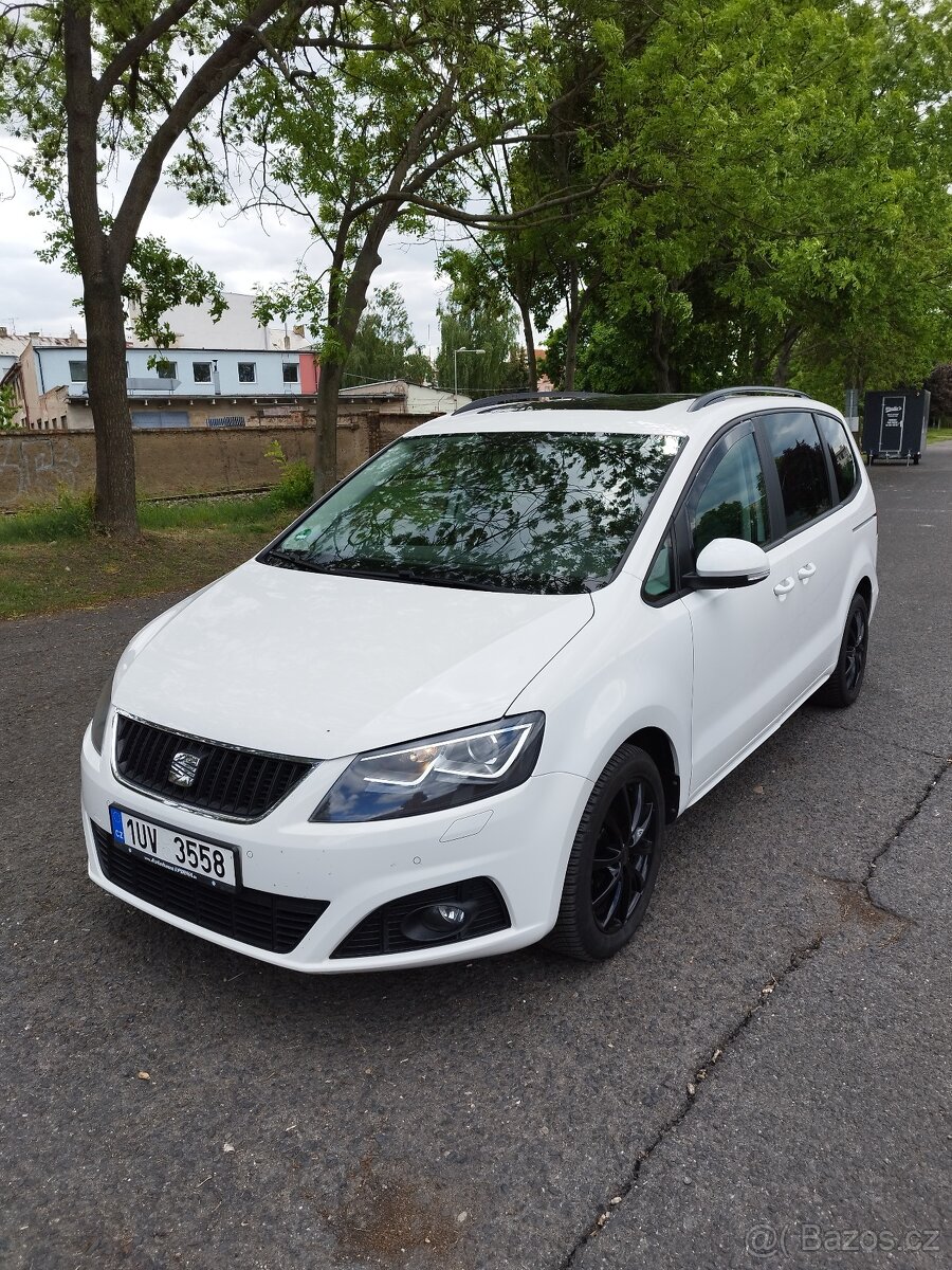 Seat Alhambra 2.0tdi 103 Kw-Style,serv,xenon,pano,7mis,pano,