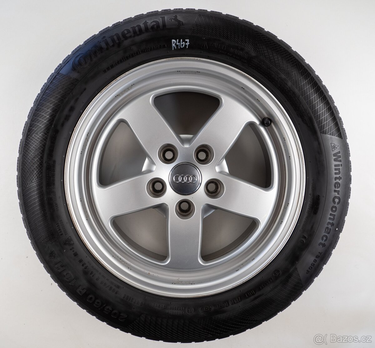 Audi A4 - Originání 16" alu kola - Zimní pneu