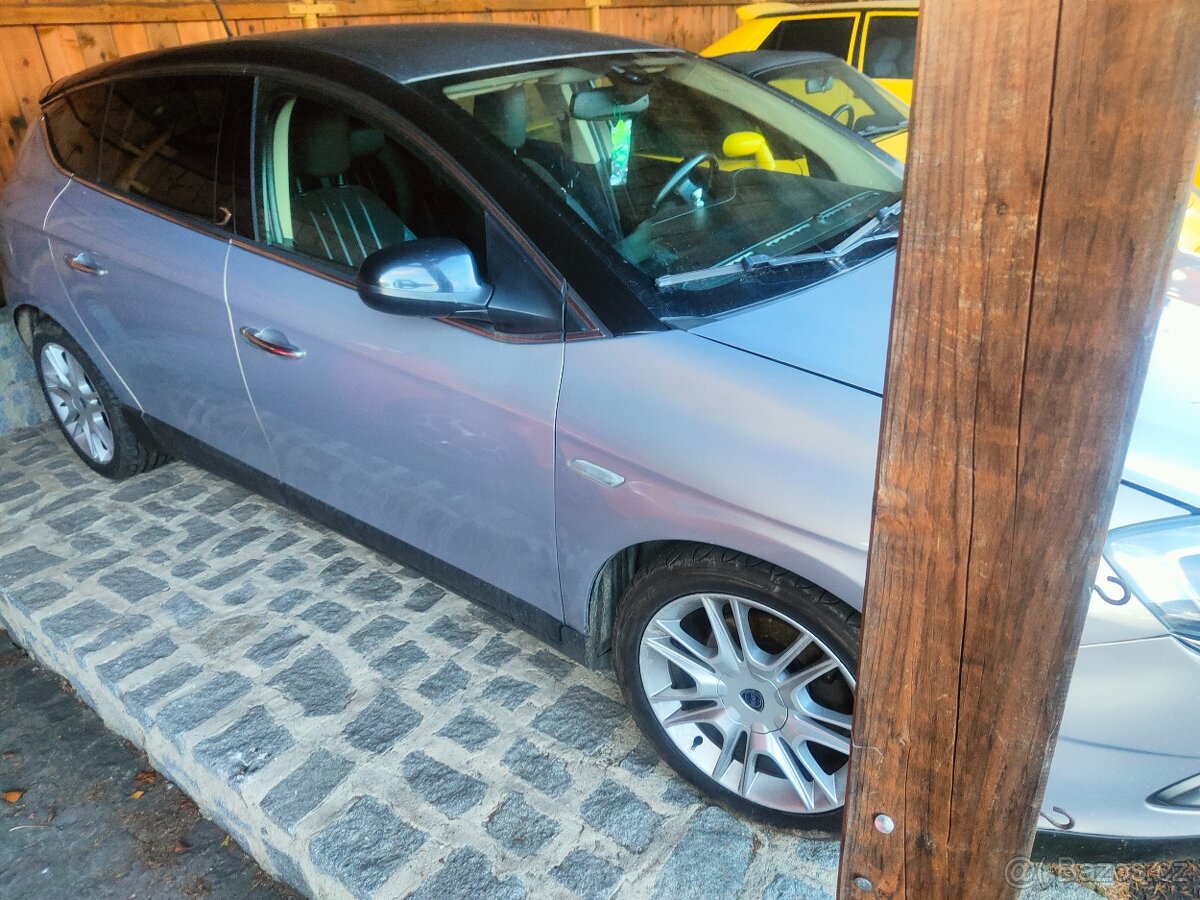 Lancia Delta 1.6 jtd