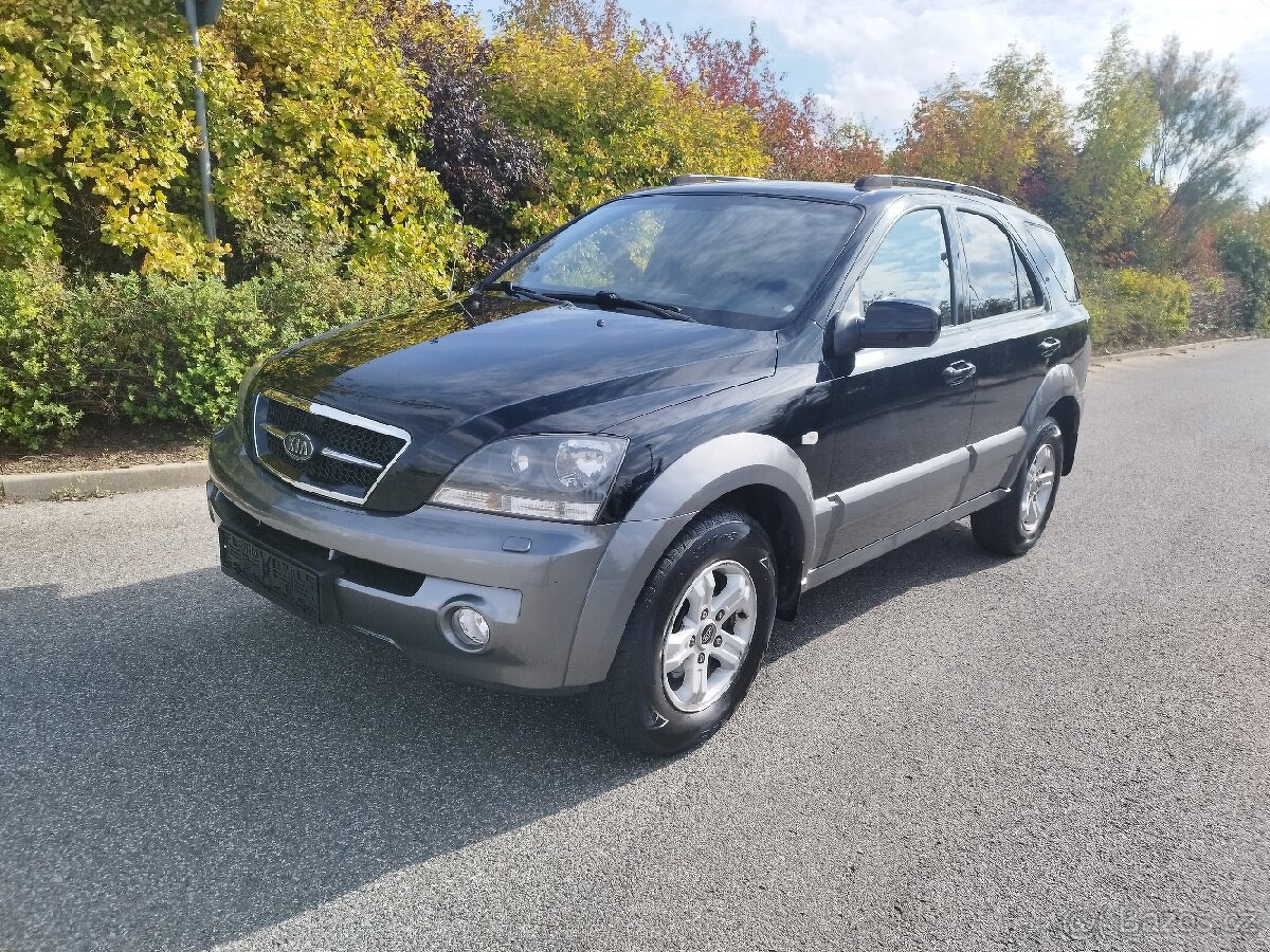 KIA SORENTO 2.5CRDI 4x4 103KW AUTOMAT SERVISKA