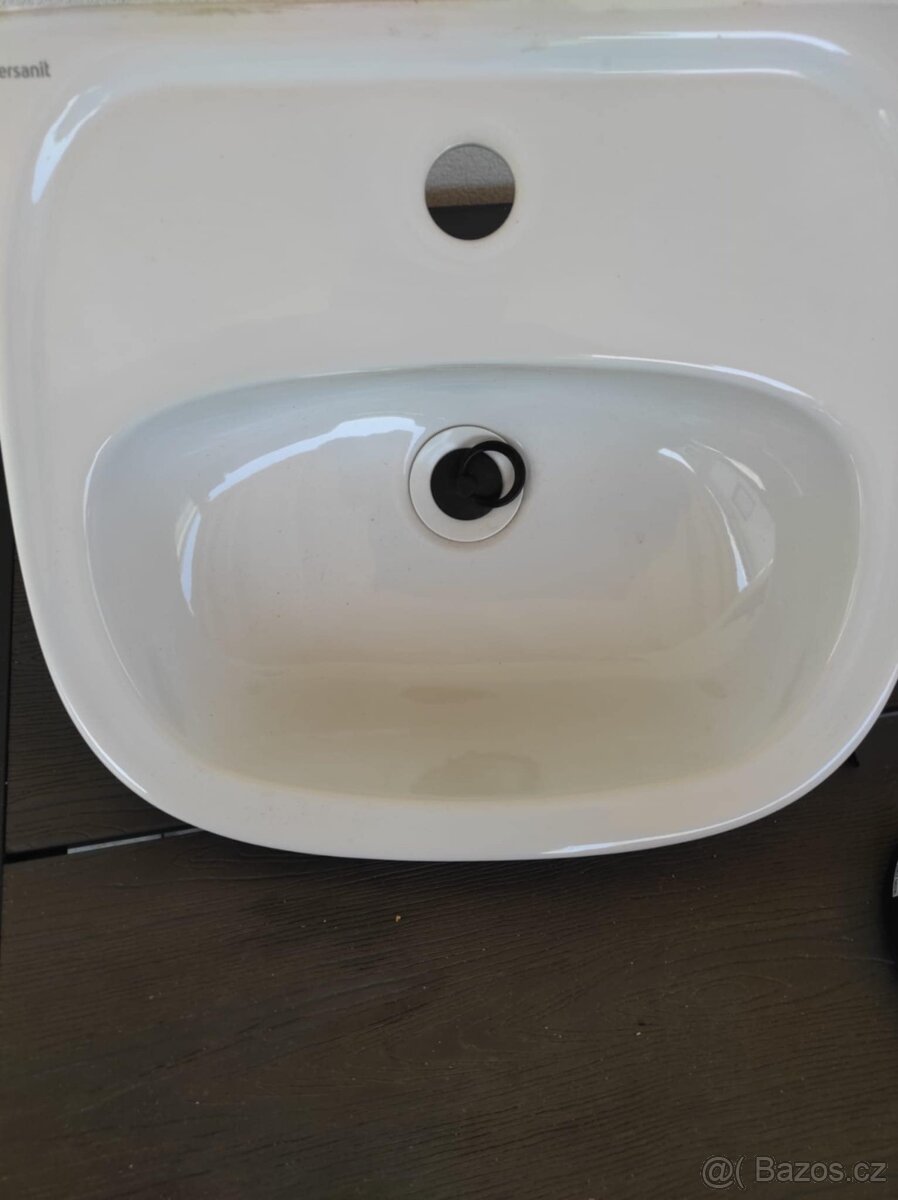 umyvadlo 40cm malé