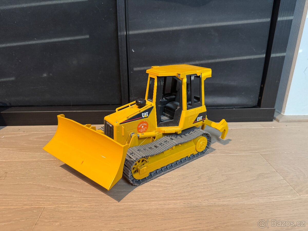 Buldozer CAT - Bruder toys