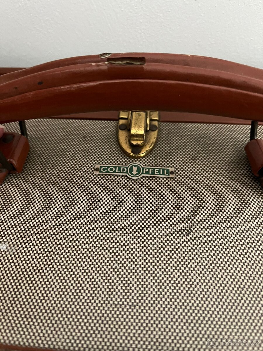 Vintage cestovní kufr gold pfeil