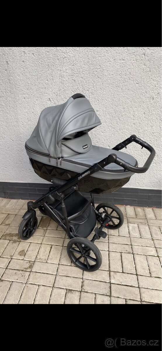 Kočárek Richmod diamond + Junama vajicko