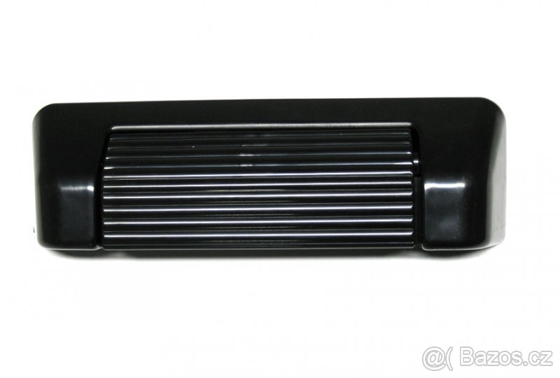 Suzuki Vitara zadní klika kufru