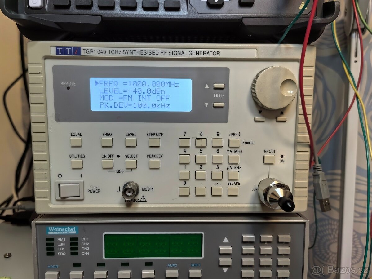 TTi TGR 1040 signální generátor 10 MHz – 1.000 MHz