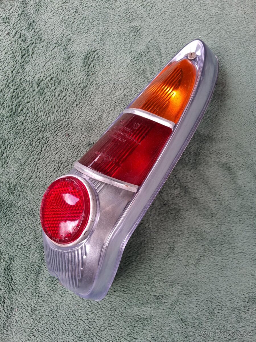 Svítilna Škoda1000,1203