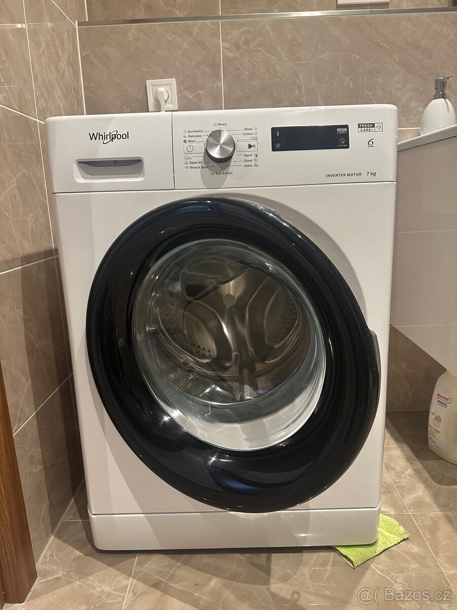 Pračka WHIRLPOOL FFS 7259 B EE
