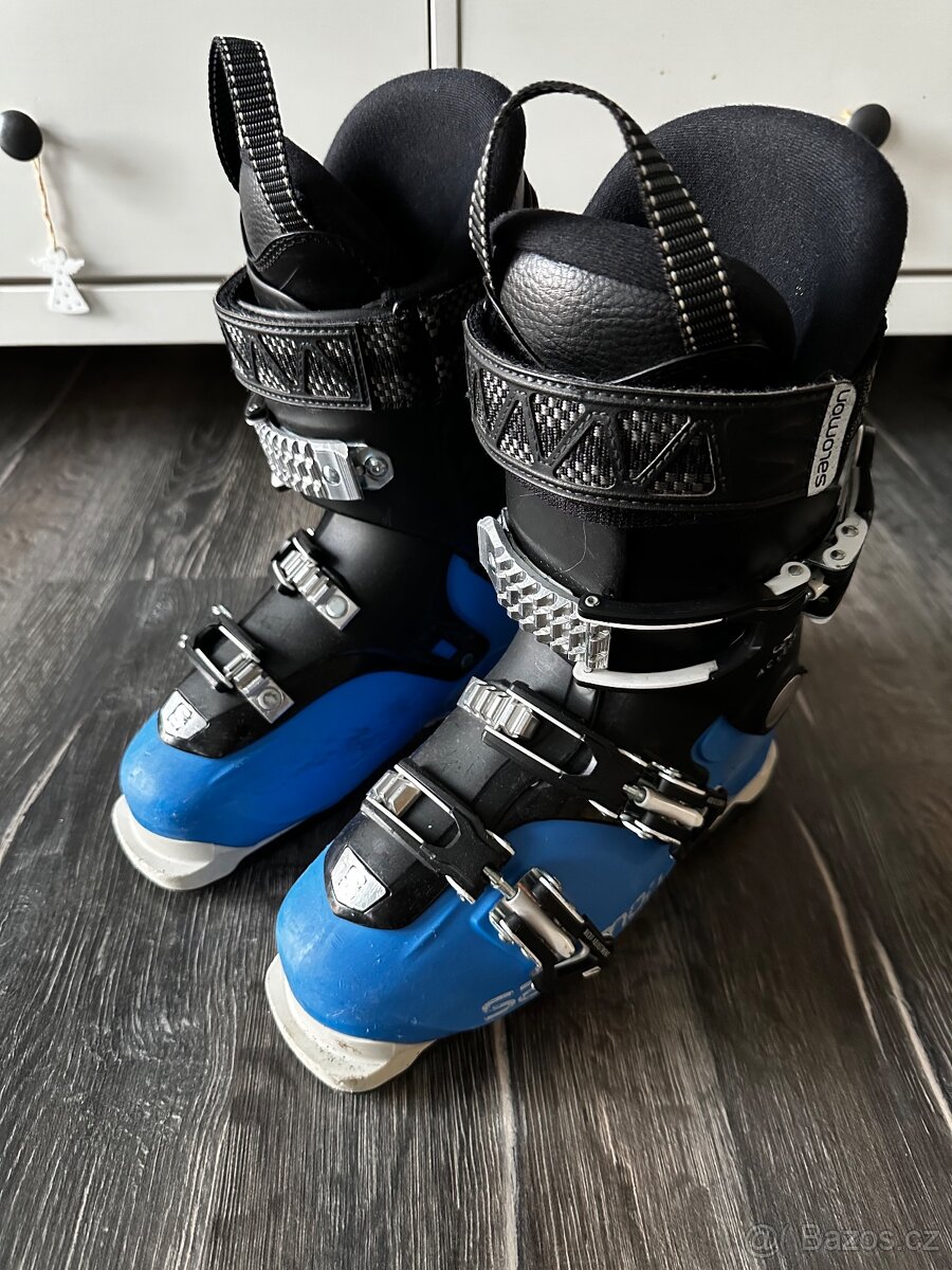 Dětské lyžařské boty 24