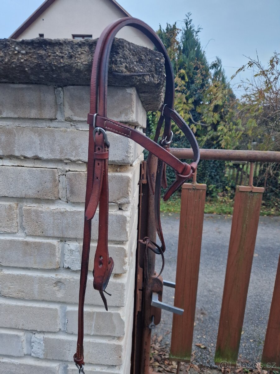 Westernová uzdecka Lakota