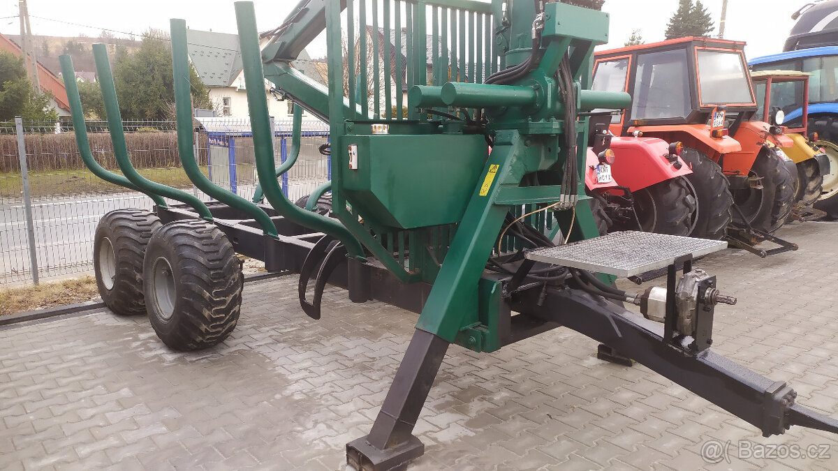 Vyvazacka lesní přívěs More Maskiner