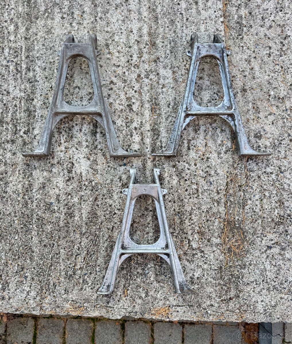 Jawa 250 350 sport, calif, ČZ - stojany 19 kola