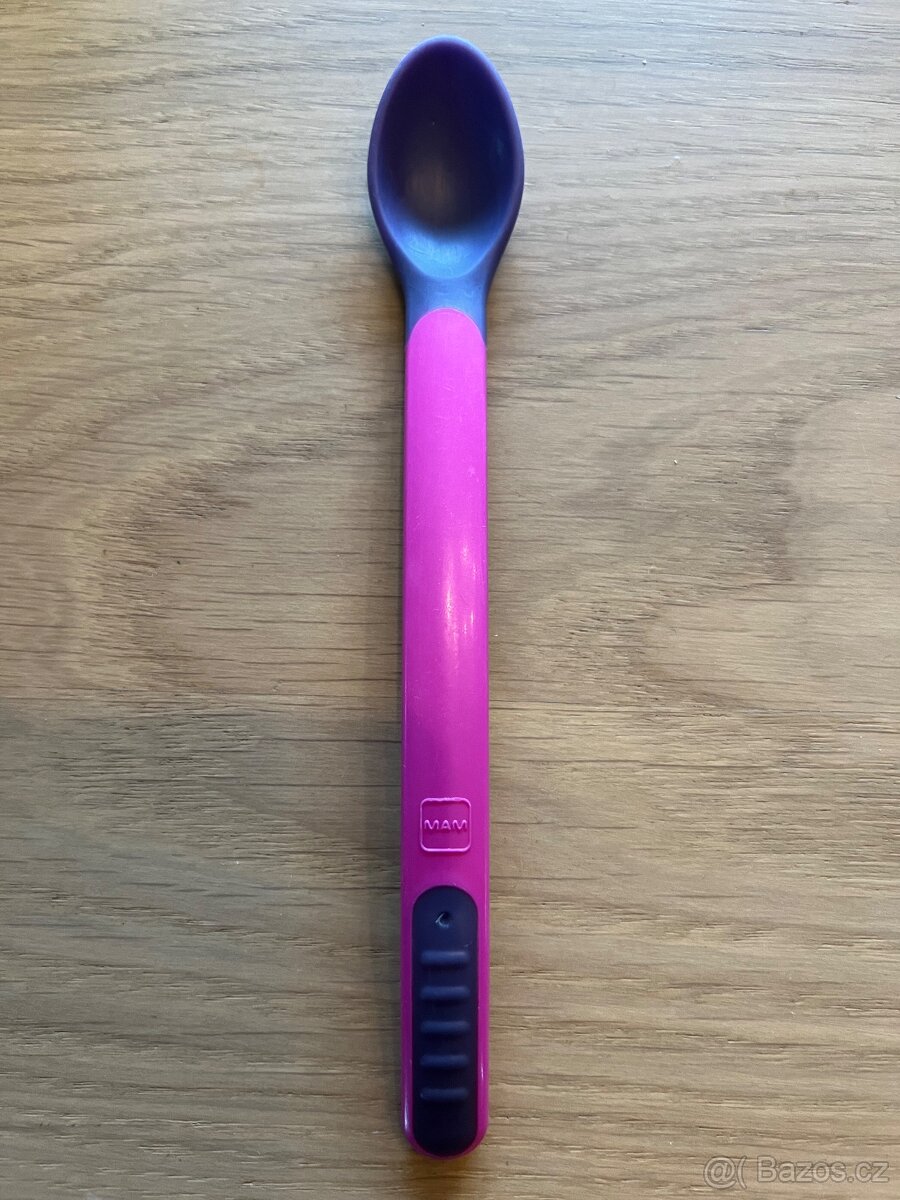 Dětská lžička MAM