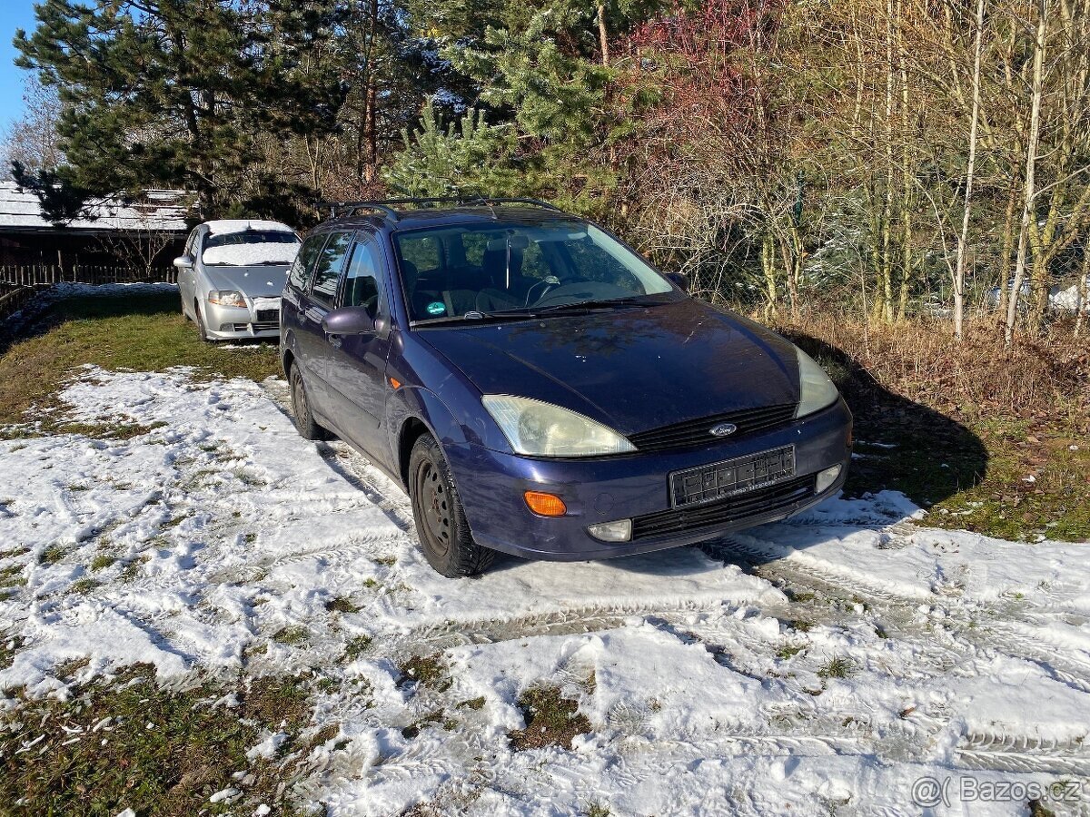 Ford Focus Mk1 1.6 Combi Ghia na díly levně