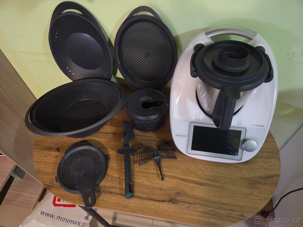 Prodam thermomix tm6