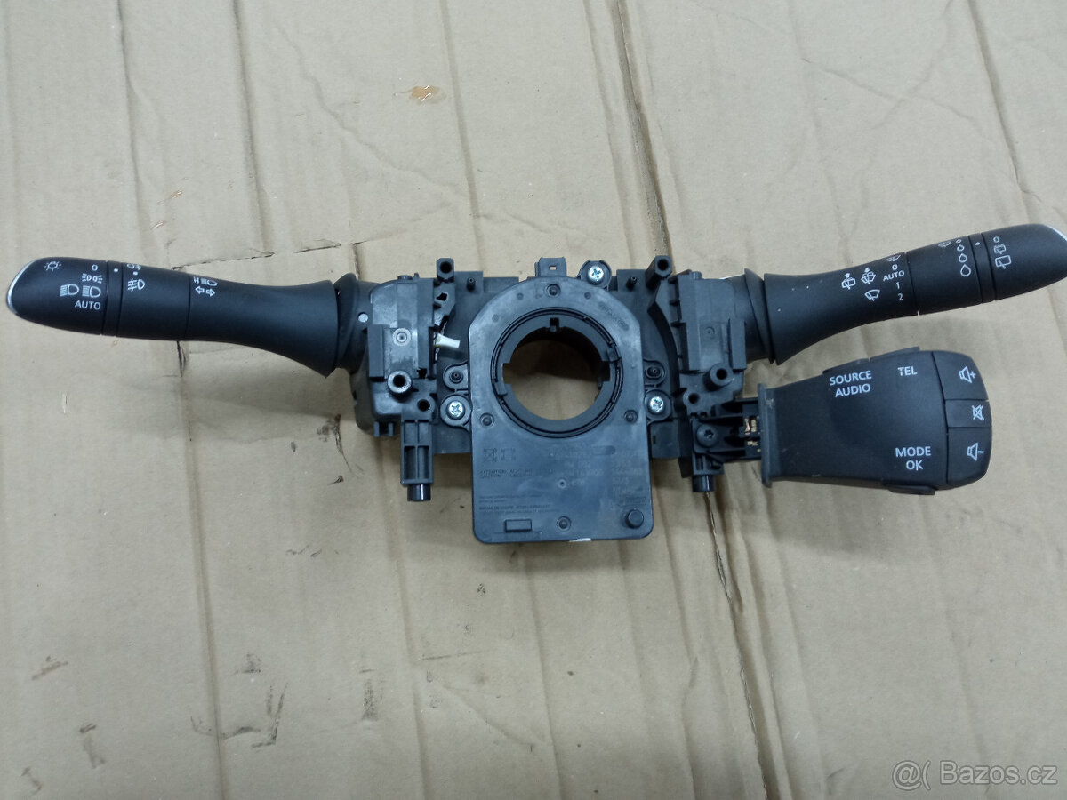 Přepínací páčka MEGANE