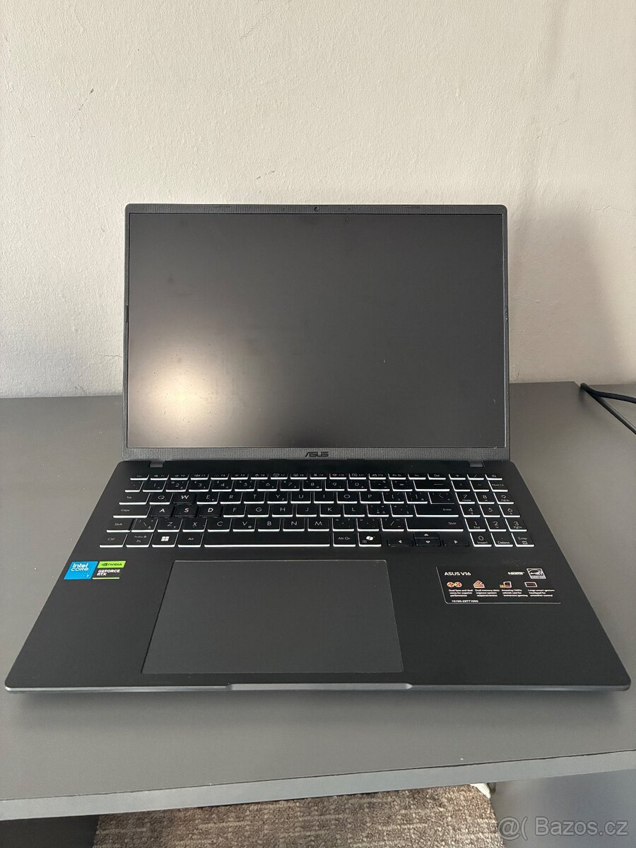 Asus VIviobook Gaming V16