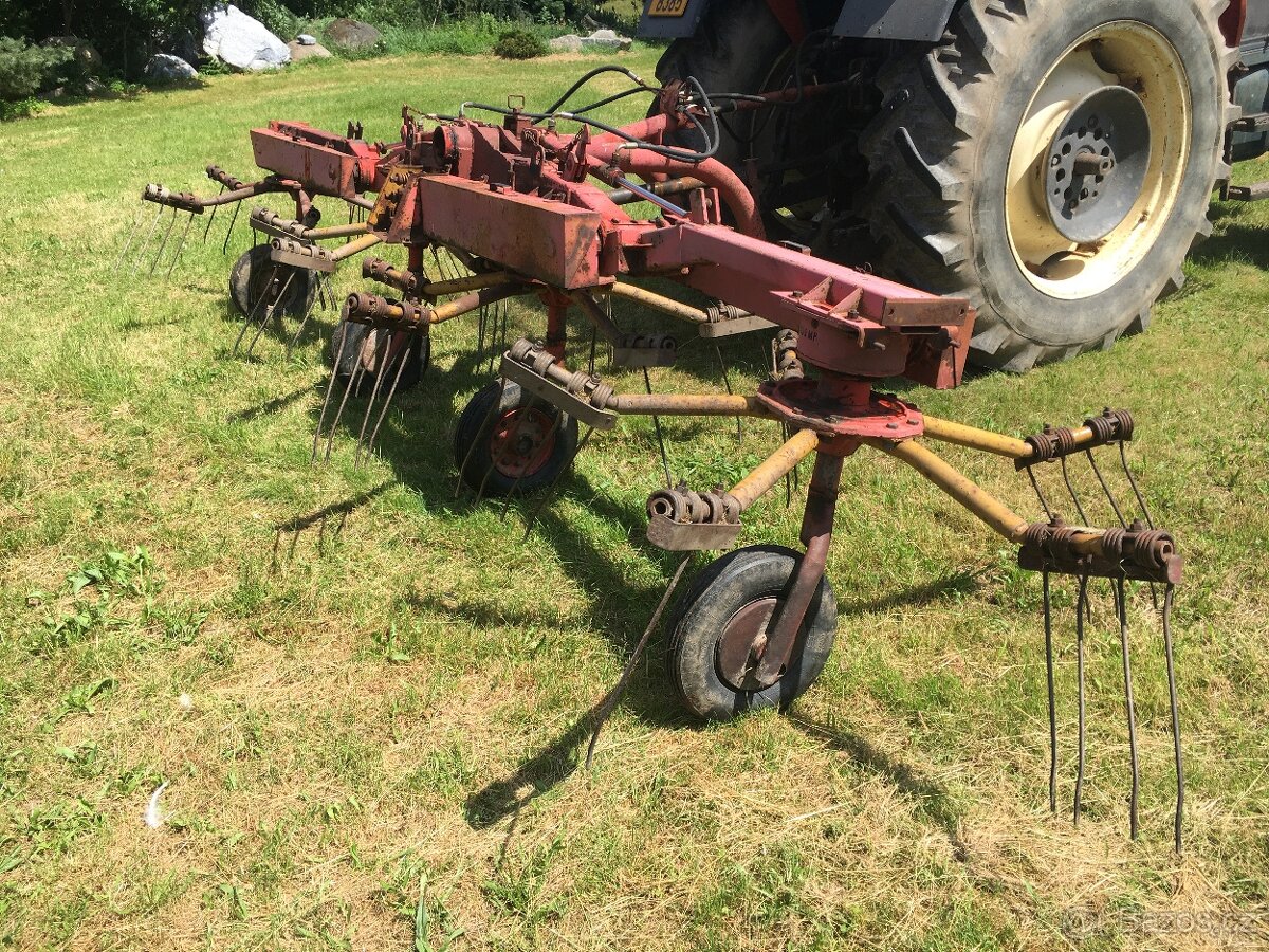 Obraceč píce SP4-039 nefunkční