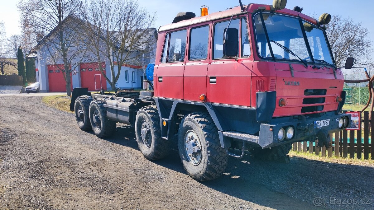 TATRA 815 CAS 32 8x8 (VT) s TP a SPZ