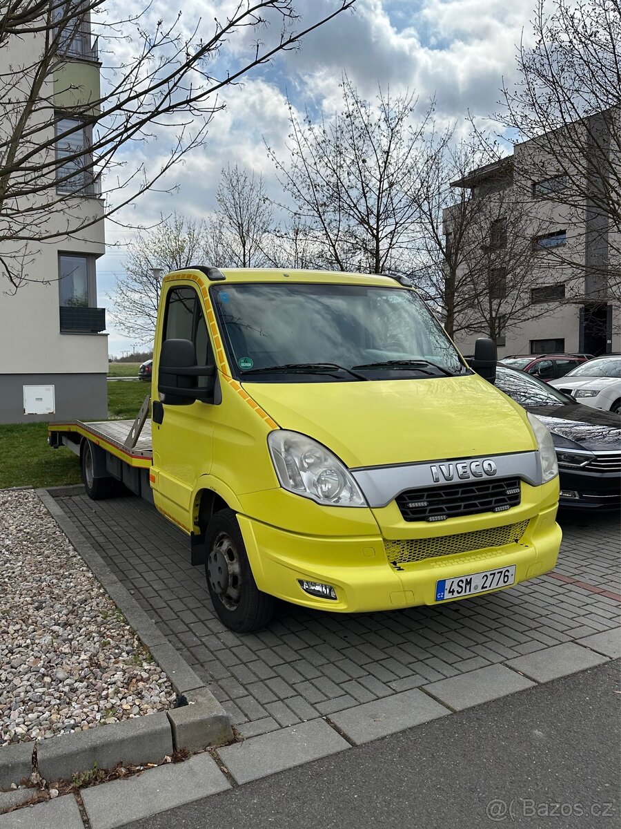 Iveco Daily 3,5t odtahovka, naviják, NOVÁ STK
