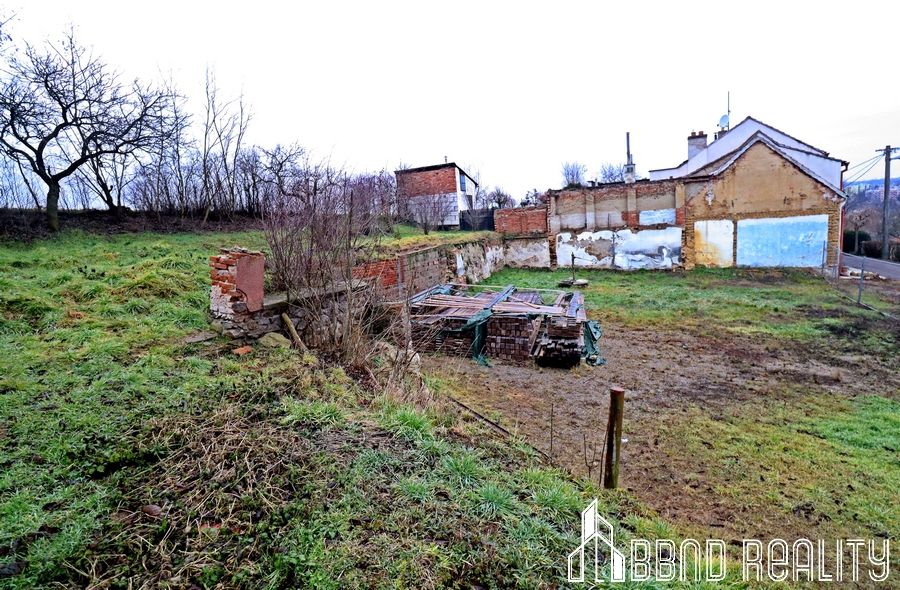 PRODEJ STAVEBNÍHO POZEMKU 2017 m² – Moravský Krumlov, čás