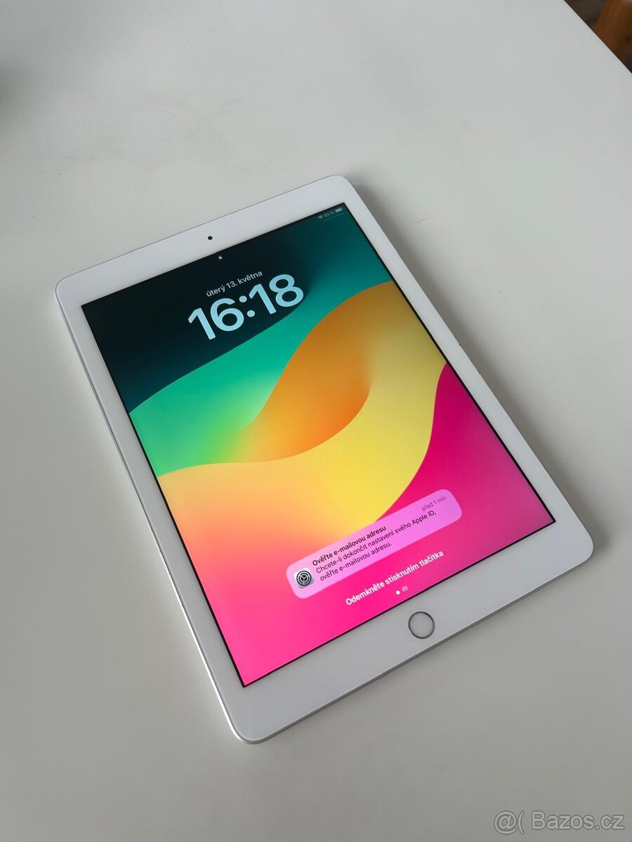Prodám ipad 6.generace, 128 GB, nová baterie