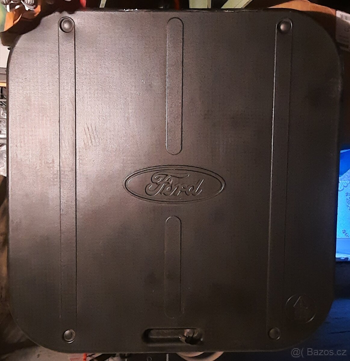Kryt rezervy do kufru ford mondeo mk3