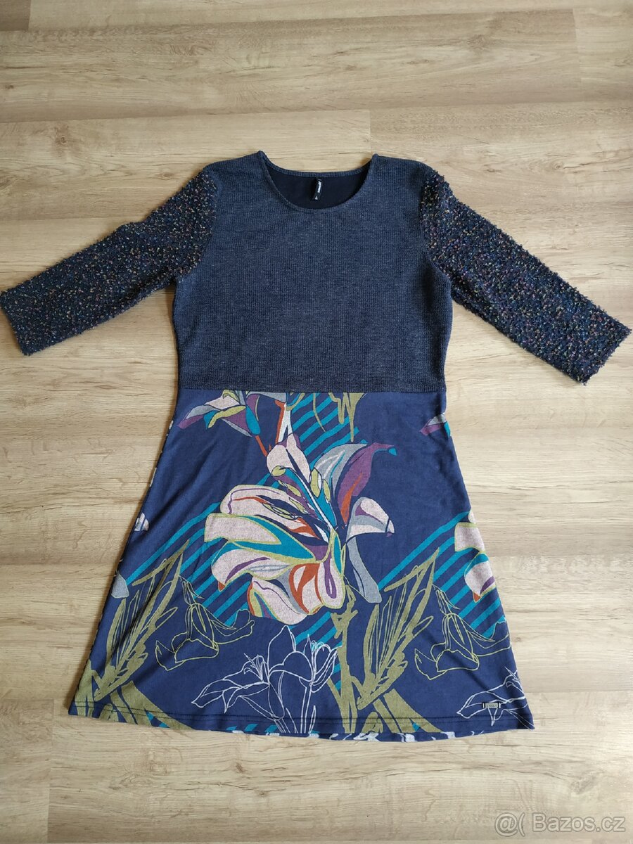 Šaty, vel. L-XL